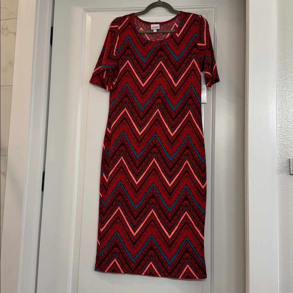 NWT LulaRoe Julia Women Dress Size L (12-14)